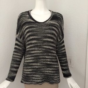 bella luxx over sized black white alpaca sweater